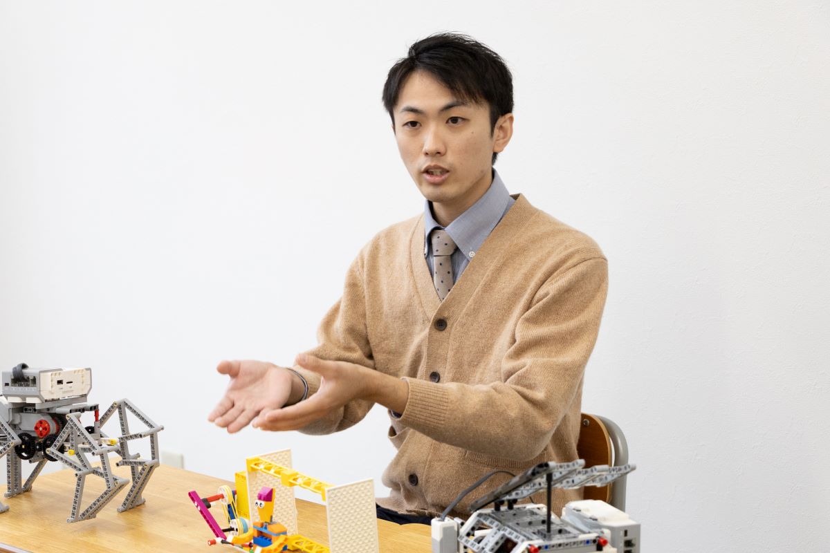 ロボット科学教育 Crefus 戸塚校 教室長