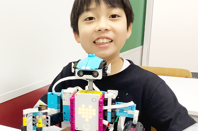 Crefus - 年長・小1からの ロボット製作×プログラミング×STEM