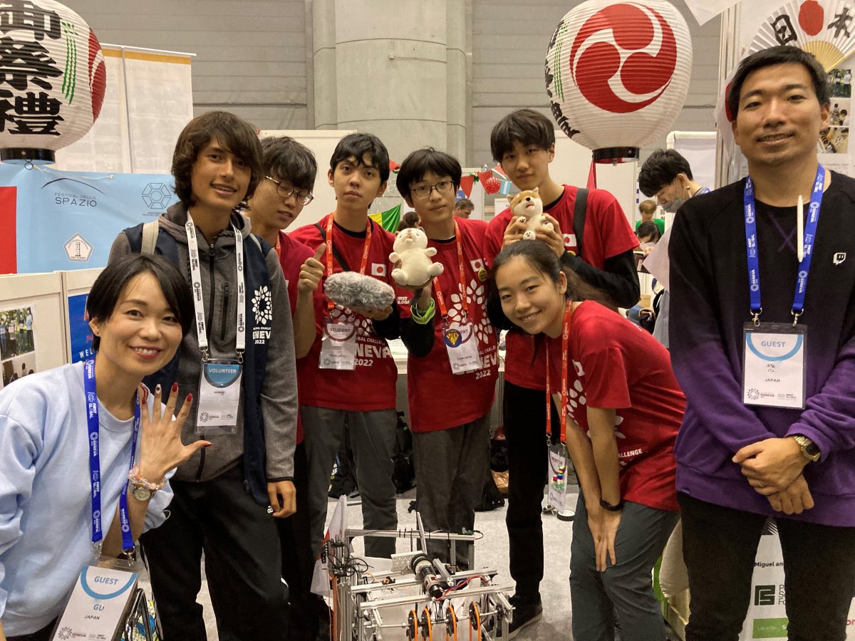 日本人会の皆さまと (2).jpg